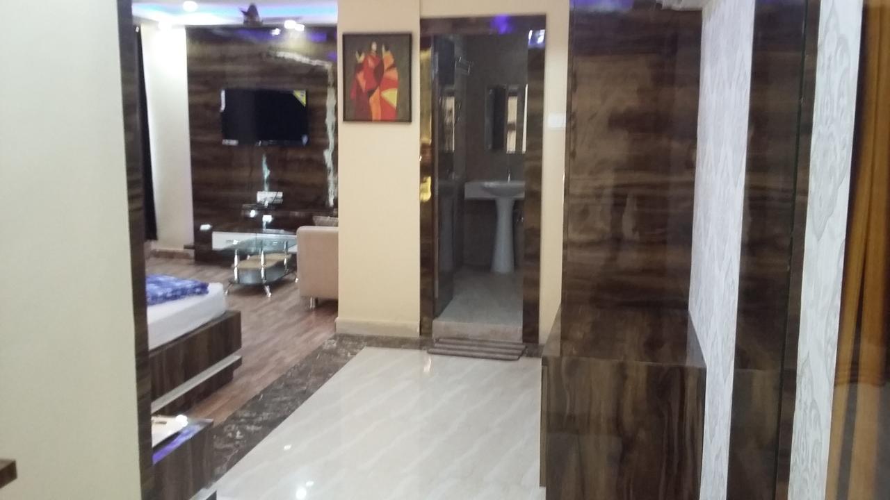 Hotel Crystal International Dhanbād Екстериор снимка