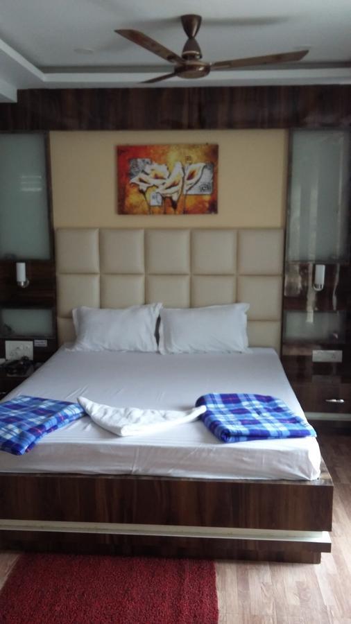 Hotel Crystal International Dhanbād Екстериор снимка